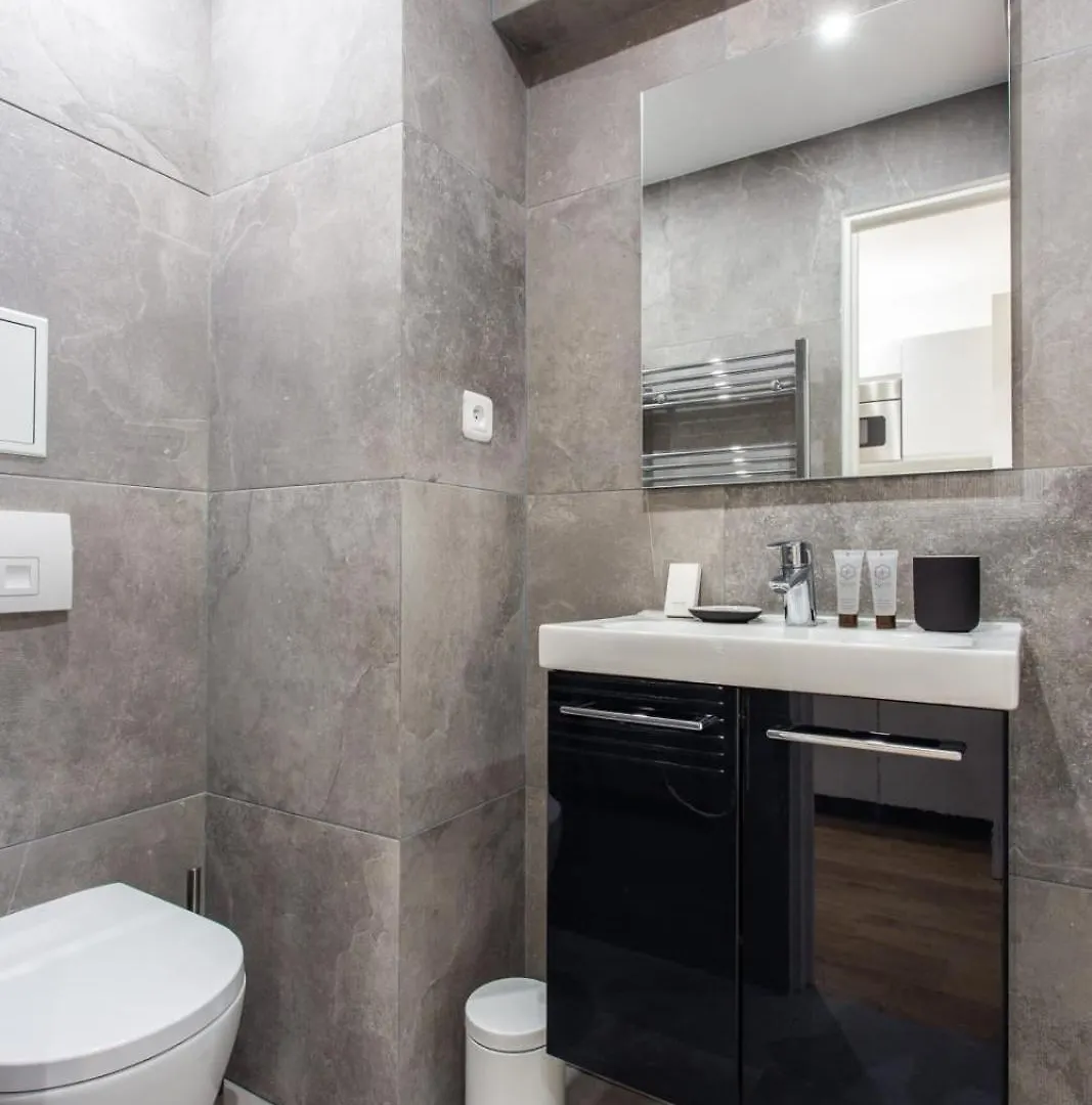 Apartment 2p - Sacre Coeur Paris