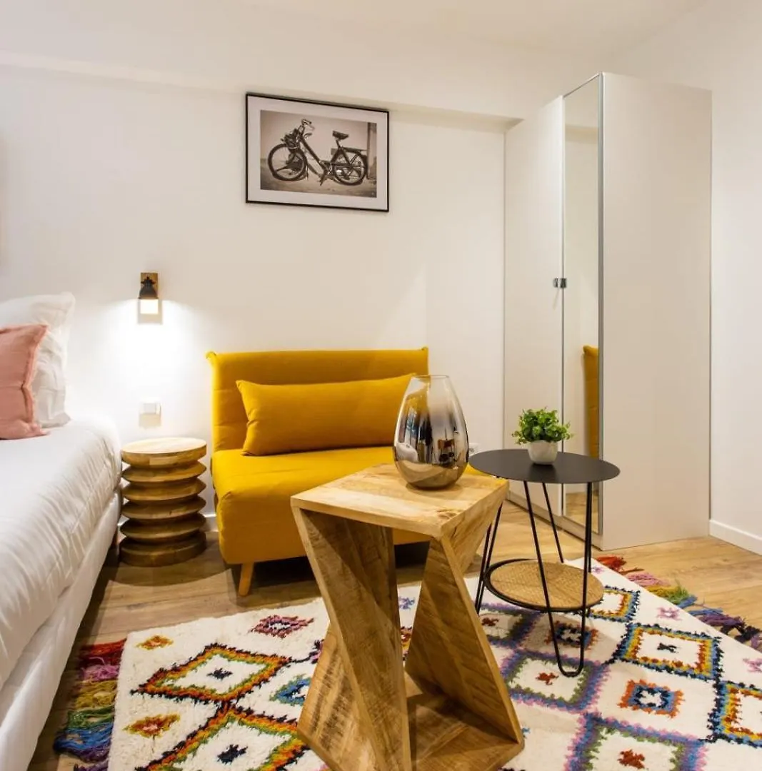Apartment 2p - Sacre Coeur *